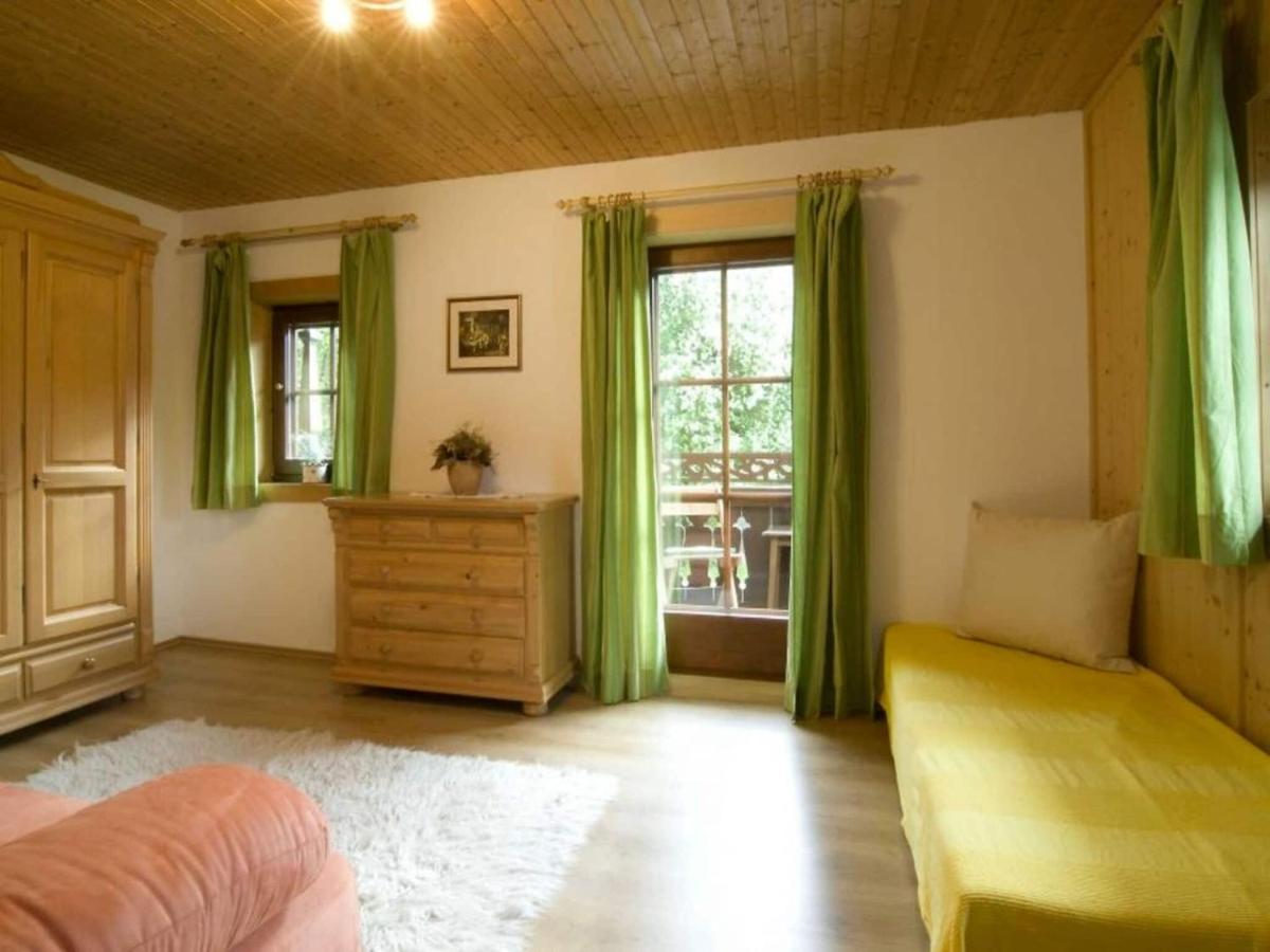 Apartment In Location In With Balcony Fuegen